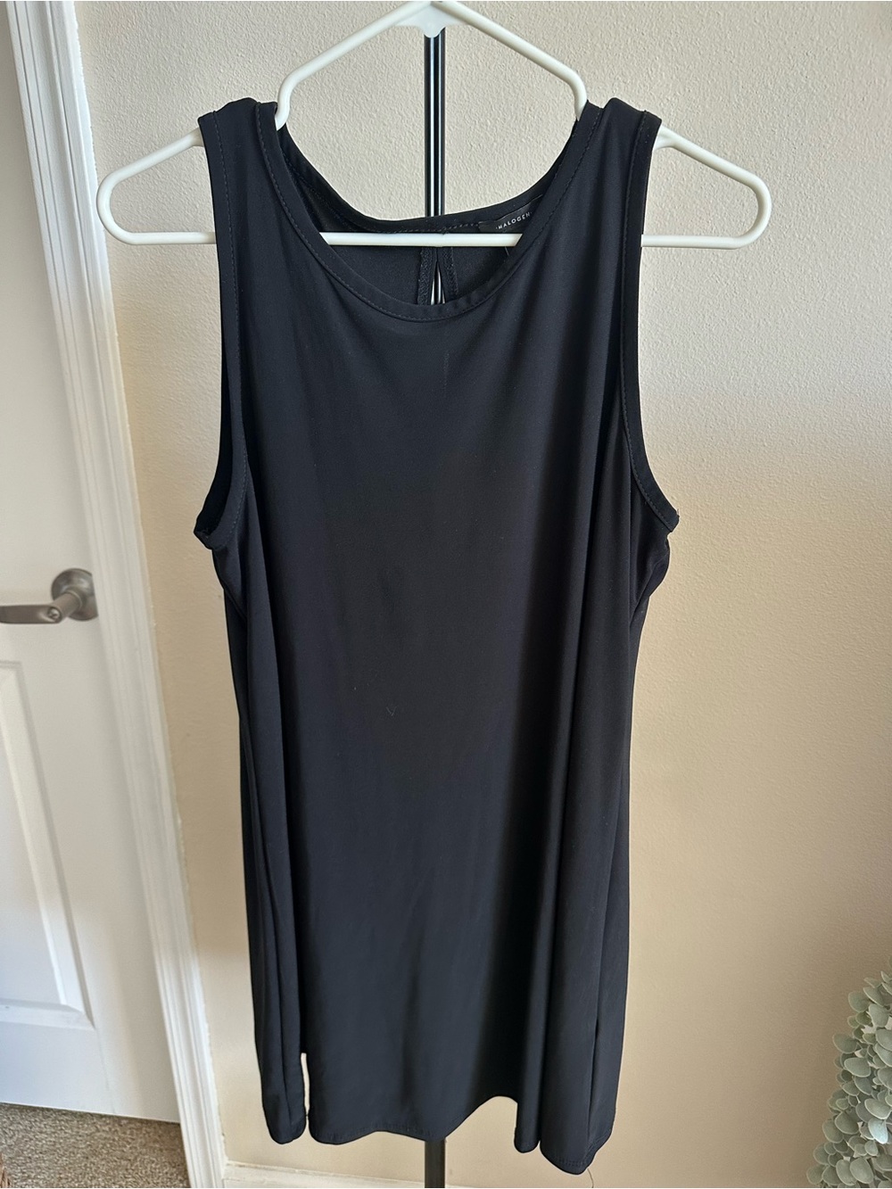 Halogen Black Sleeveless Scoop Neck Tank